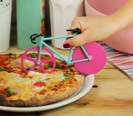 There’s a Bicycle Shaped Pizza Cutter That Exists, For When You Need To Carbo Load