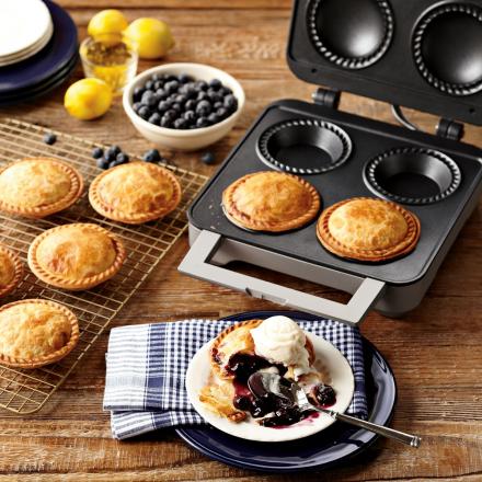 There’s a Personal Pie Maker That Exists, And I’m Pretty Sure It’ll Greatly Improve Your Life