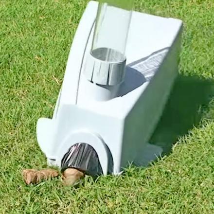 This Electric Dog Poop Vacuum Might Be The Easiest Way To Clean Up Your Dog’s Waste